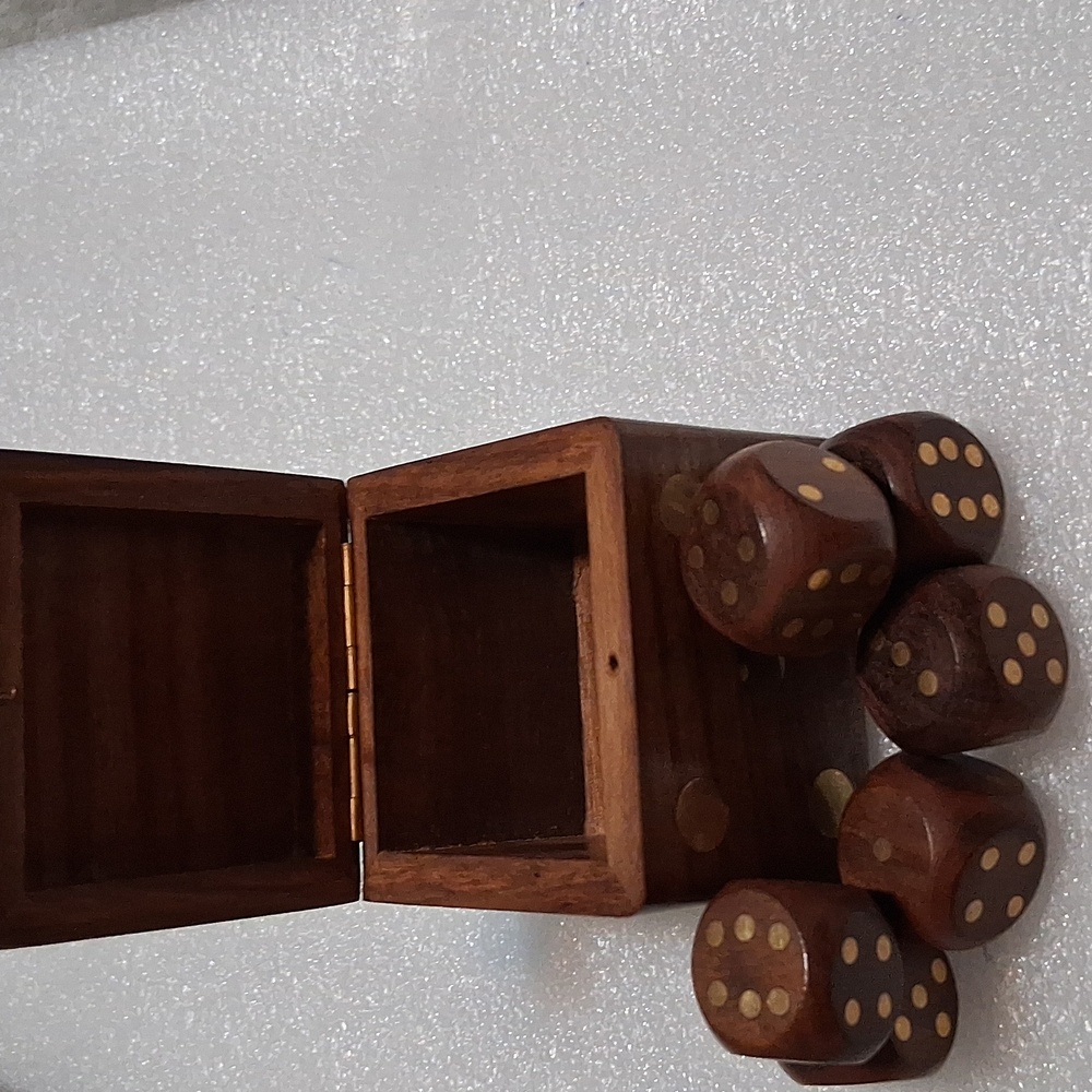 Game - Picture 2 of 5